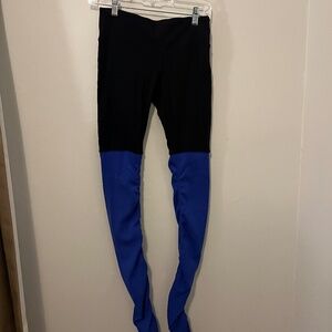 Alo Yoga Goddess Leggings